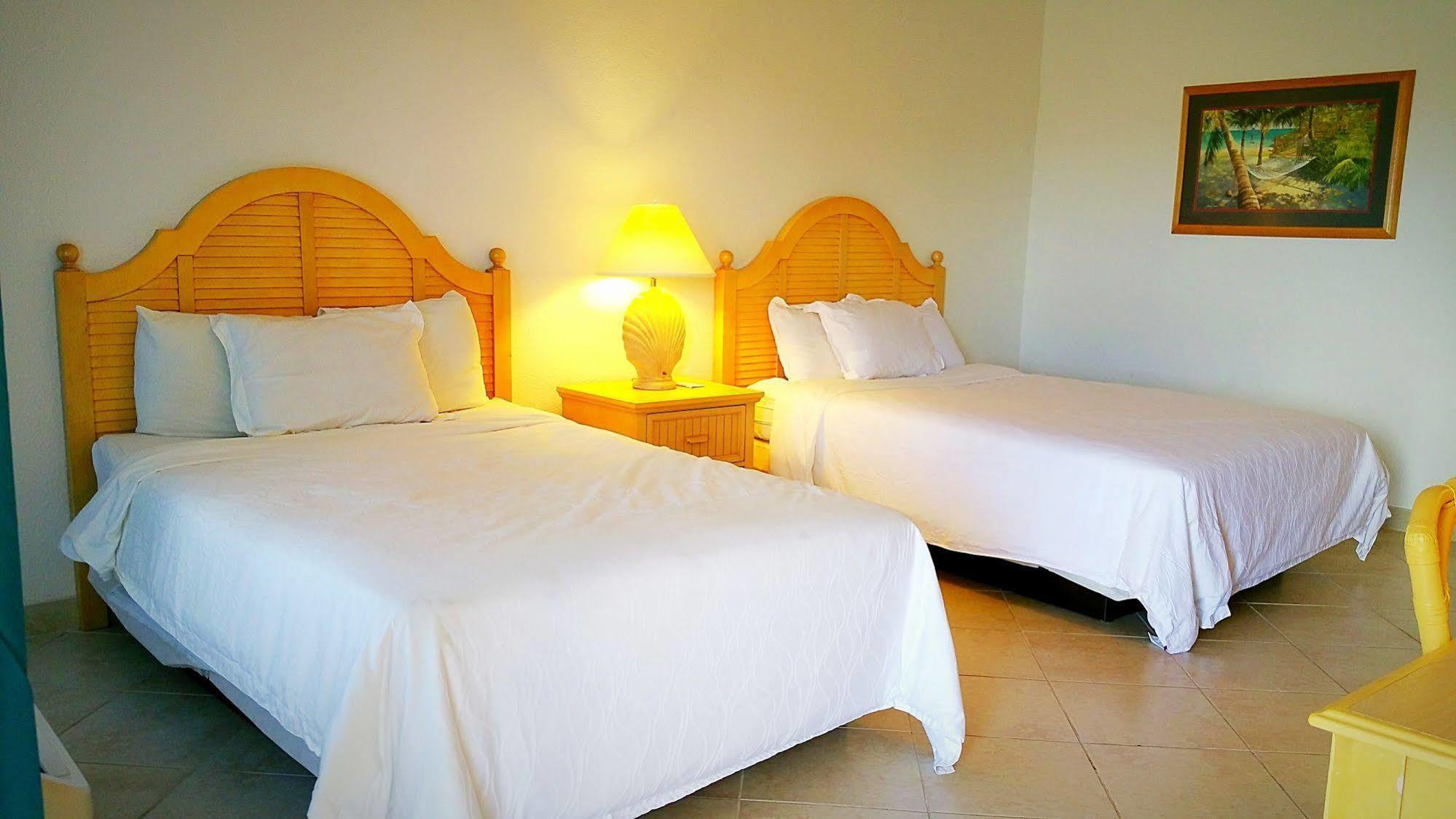 Dolphin Key Resort - Cabo Coral Exterior foto